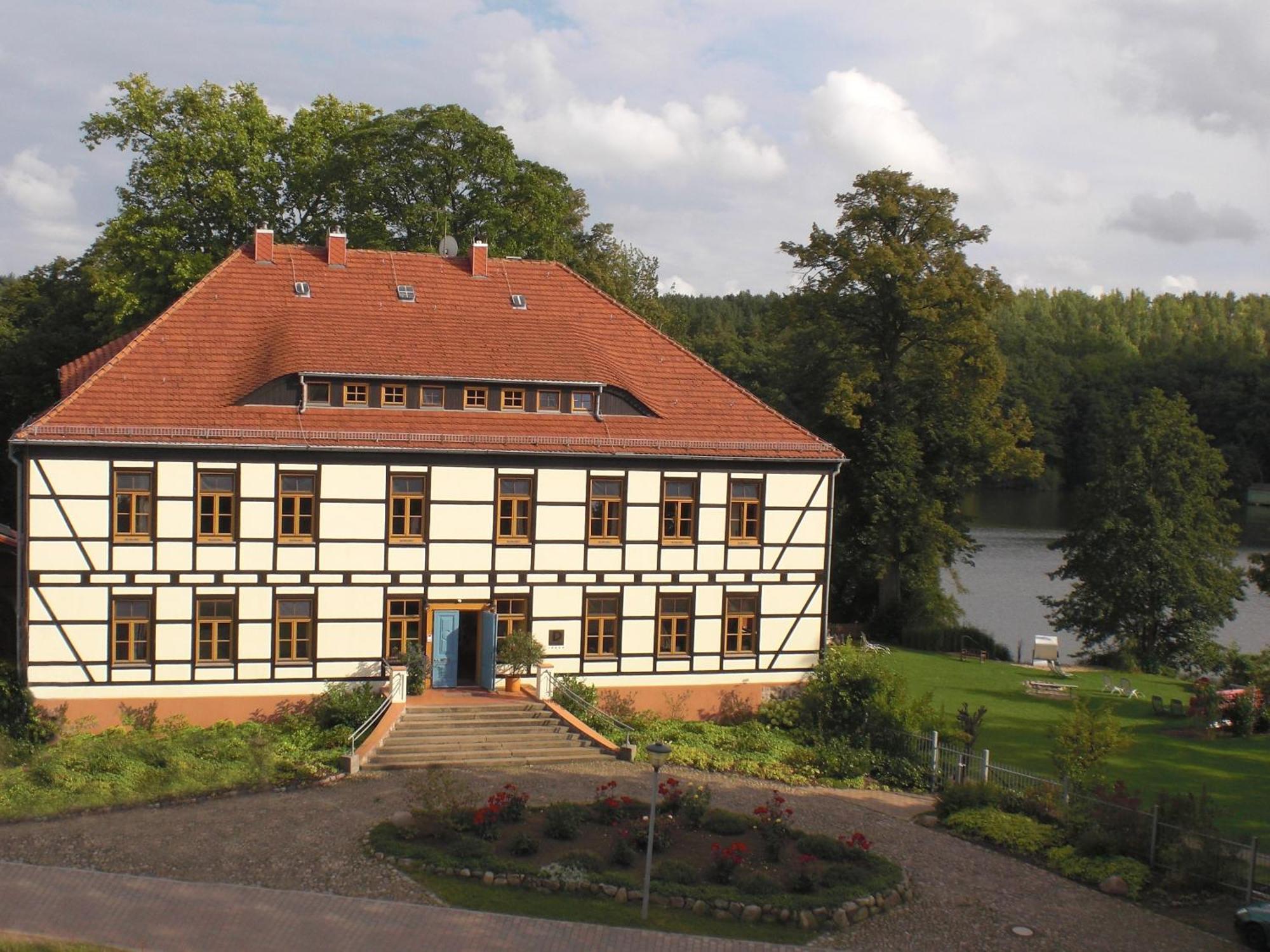 Drostenhaus Feldberg Feldberger Seenlandschaft Exteriör bild